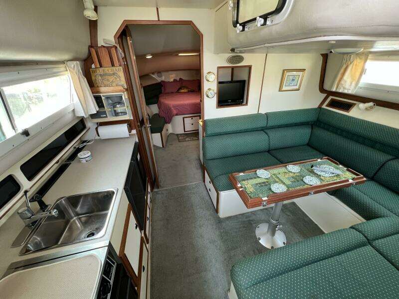 Sanatee 32ft Albin Yacht For Sale