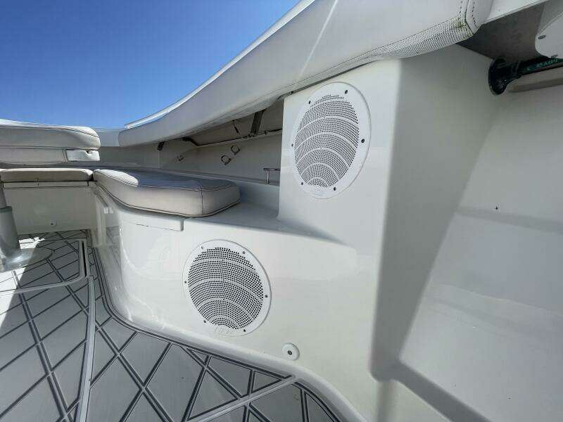 REEL TIME 42ft HCB Yacht For Sale