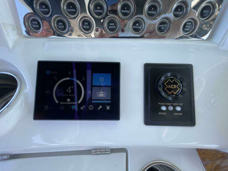 REEL TIME 42ft HCB Yacht For Sale