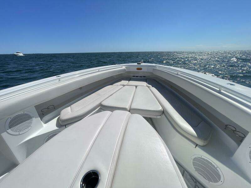REEL TIME 42ft HCB Yacht For Sale