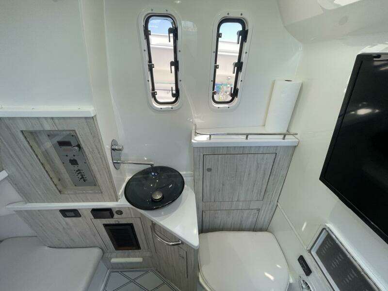 REEL TIME 42ft HCB Yacht For Sale