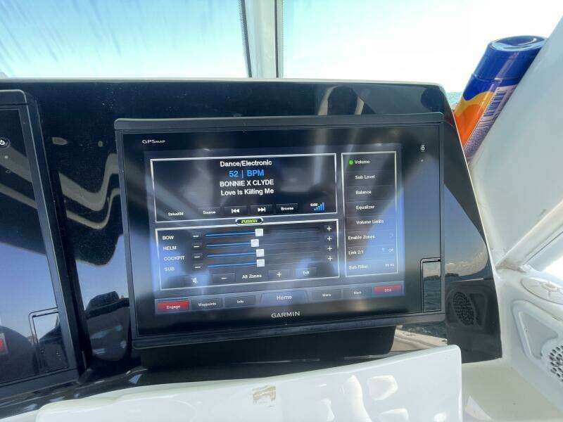 REEL TIME 42ft HCB Yacht For Sale