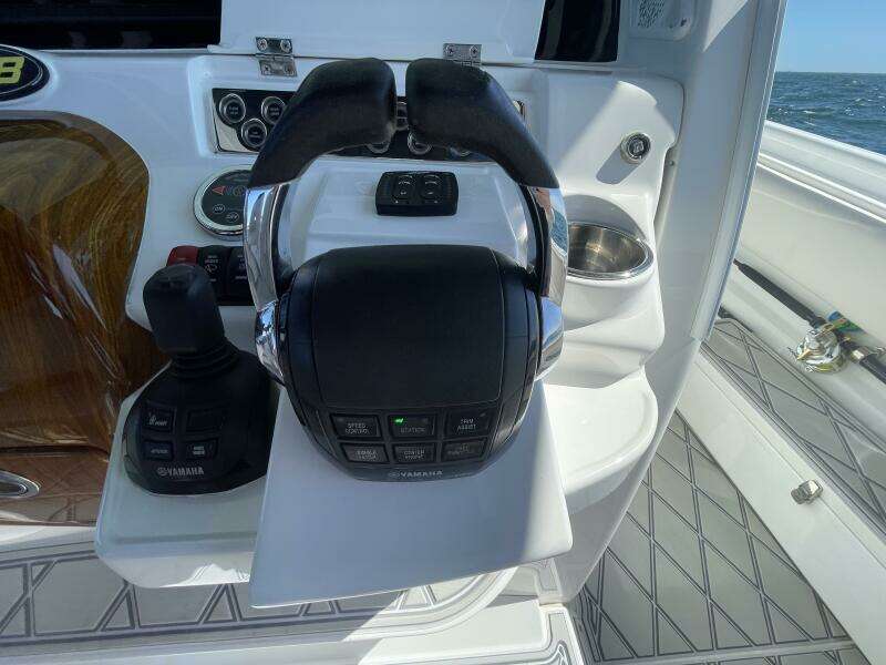 REEL TIME 42ft HCB Yacht For Sale