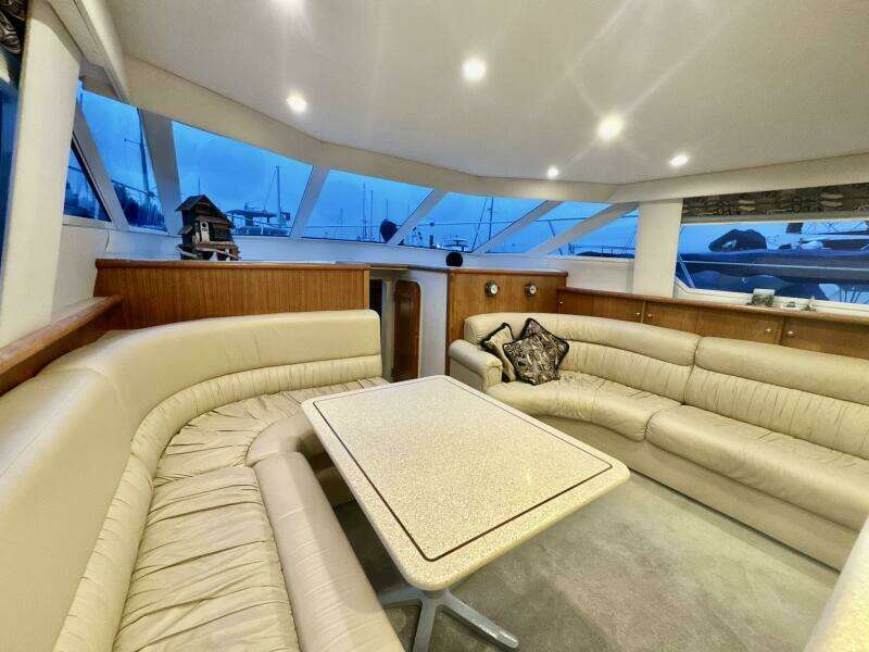 Family Affair IV 50ft Carver Yacht For Sale