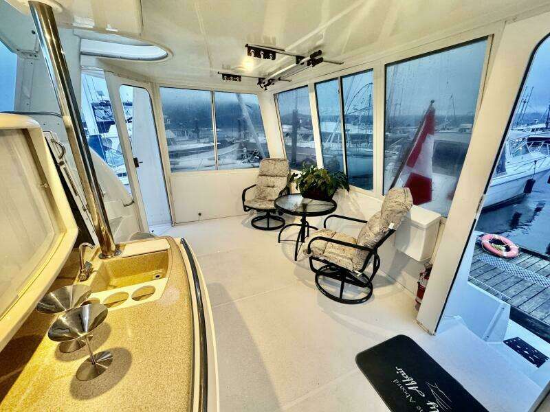 Family Affair IV 50ft Carver Yacht For Sale
