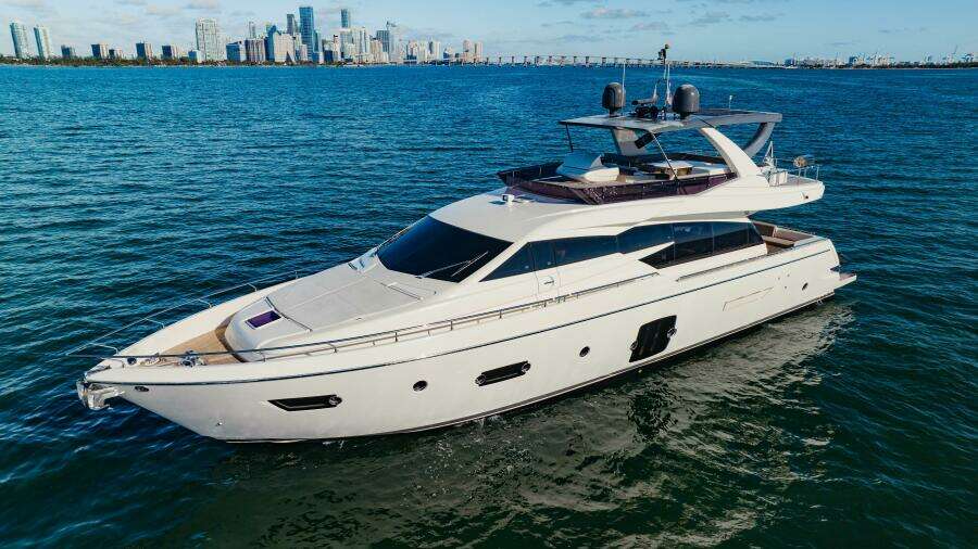 SAMI KAY III 75ft Ferretti Yachts Yacht For Sale