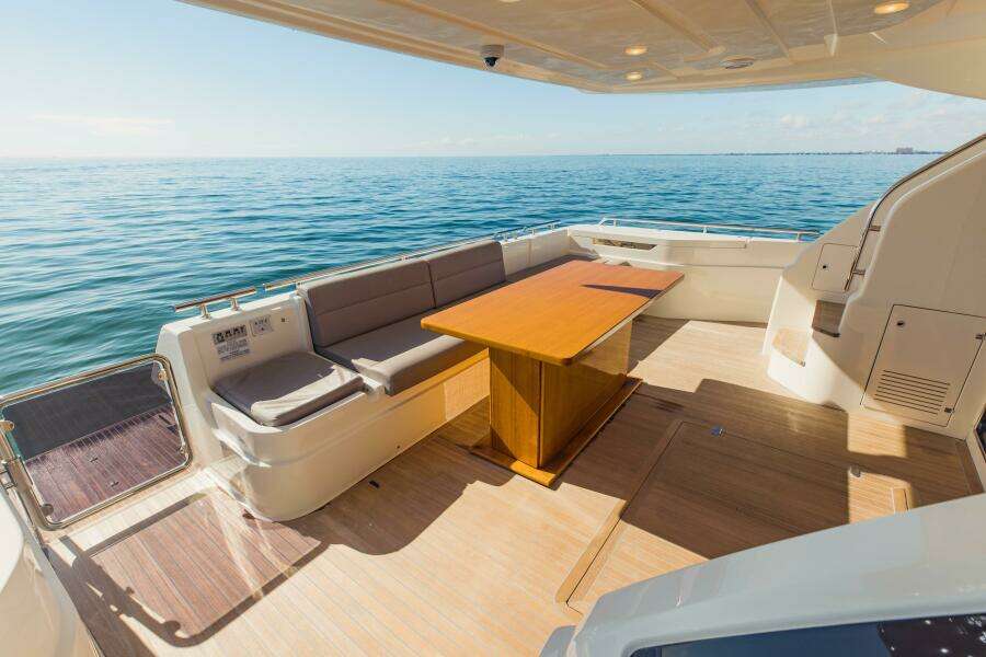 SAMI KAY III 75ft Ferretti Yachts Yacht For Sale
