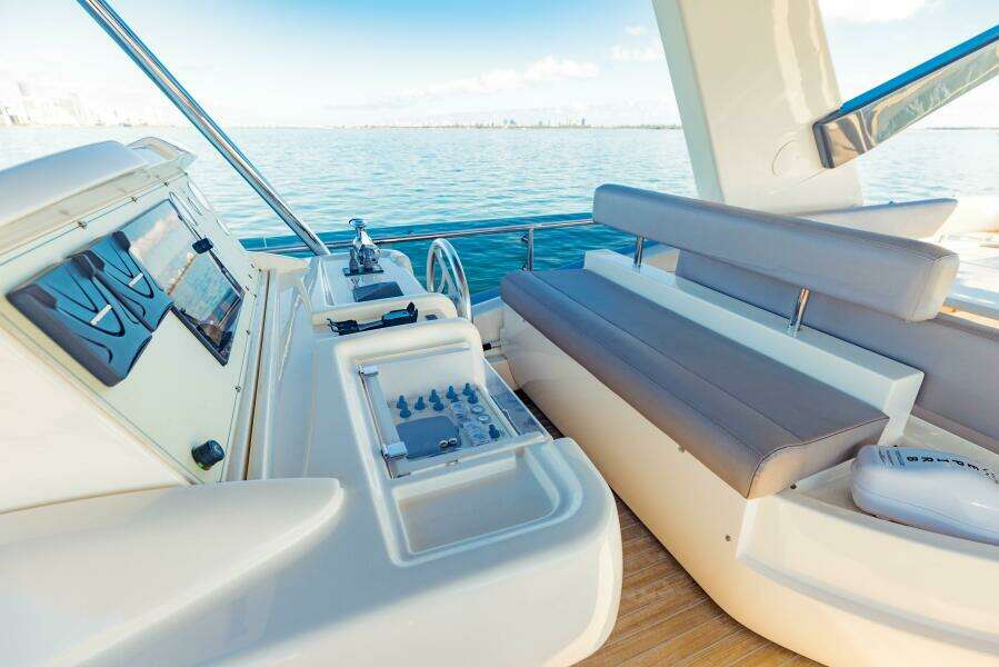 SAMI KAY III 75ft Ferretti Yachts Yacht For Sale