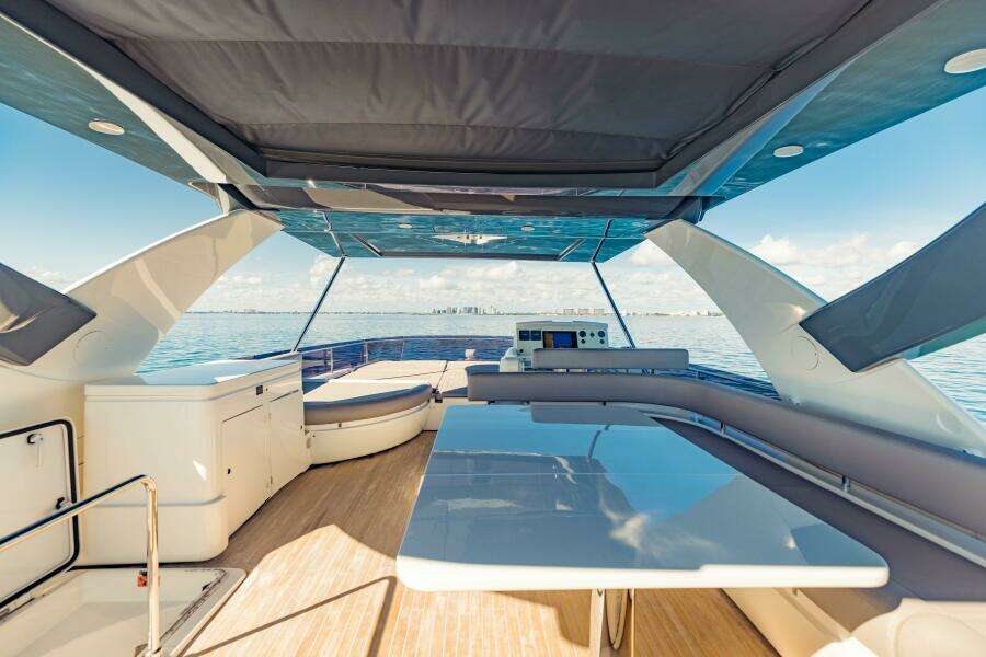 SAMI KAY III 75ft Ferretti Yachts Yacht For Sale