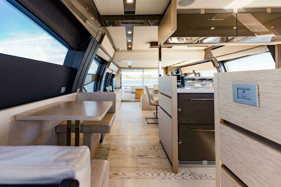 SAMI KAY III 75ft Ferretti Yachts Yacht For Sale
