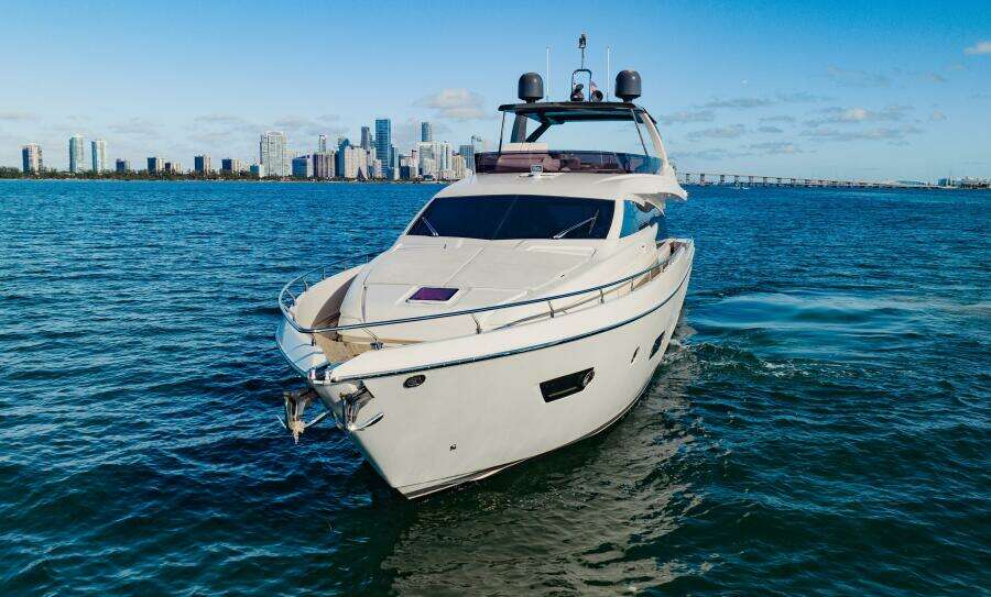 SAMI KAY III 75ft Ferretti Yachts Yacht For Sale