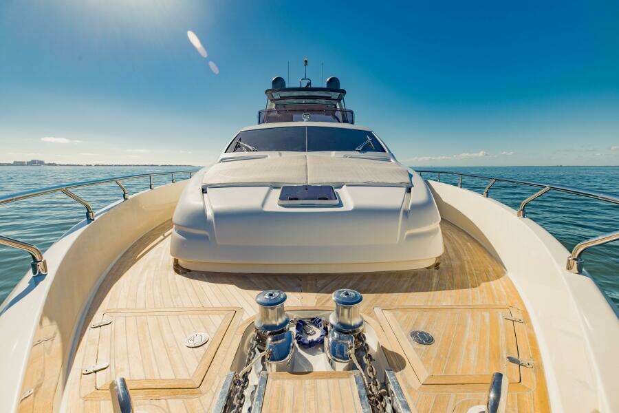 SAMI KAY III 75ft Ferretti Yachts Yacht For Sale