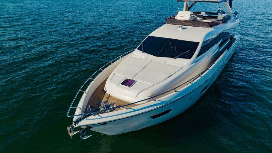 SAMI KAY III 75ft Ferretti Yachts Yacht For Sale