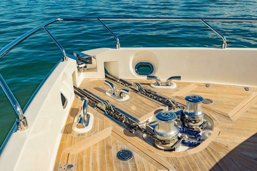 SAMI KAY III 75ft Ferretti Yachts Yacht For Sale