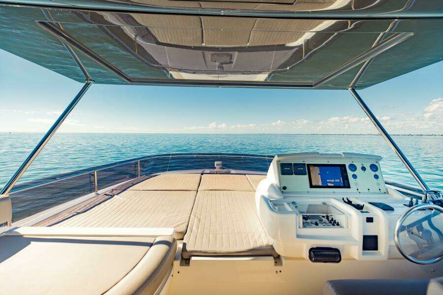 SAMI KAY III 75ft Ferretti Yachts Yacht For Sale