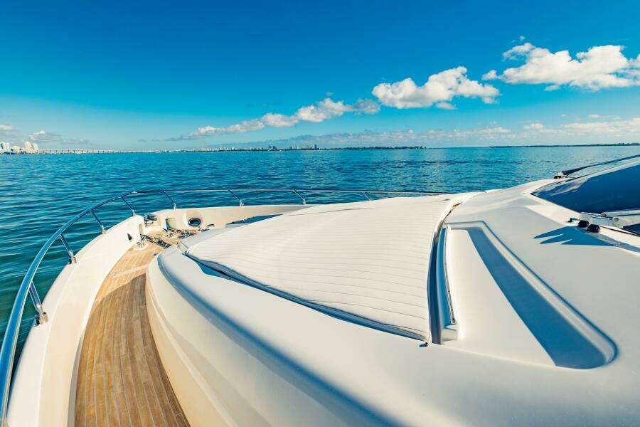 SAMI KAY III 75ft Ferretti Yachts Yacht For Sale