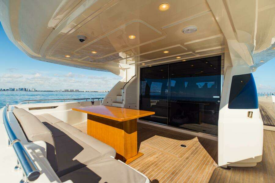 SAMI KAY III 75ft Ferretti Yachts Yacht For Sale
