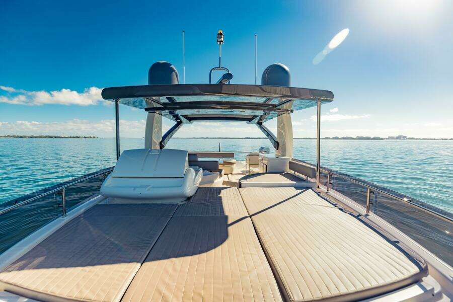 SAMI KAY III 75ft Ferretti Yachts Yacht For Sale