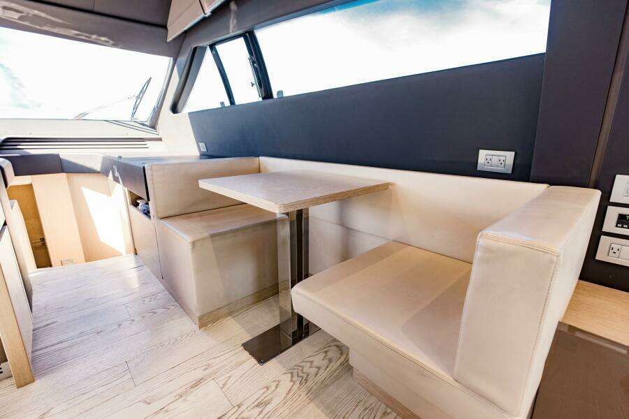 SAMI KAY III 75ft Ferretti Yachts Yacht For Sale