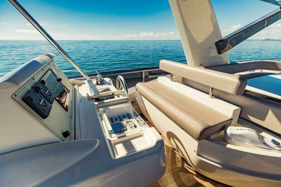 SAMI KAY III 75ft Ferretti Yachts Yacht For Sale