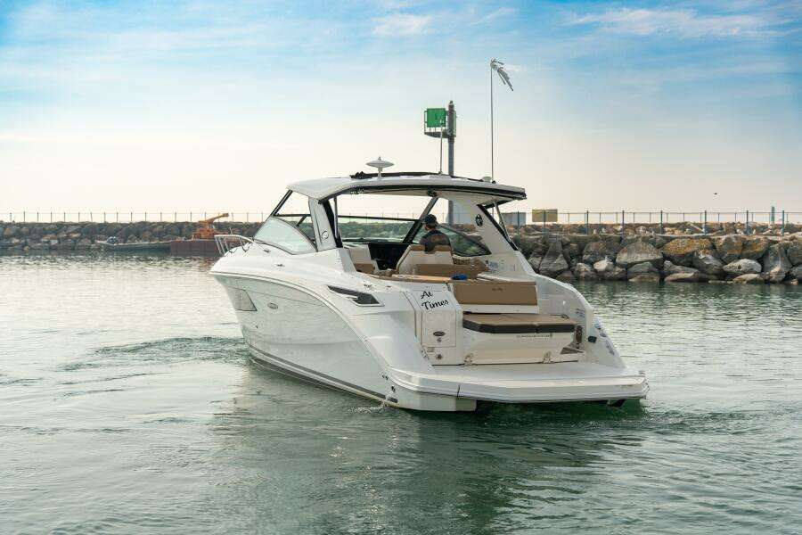At Times 32ft Sea Ray Yacht For Sale