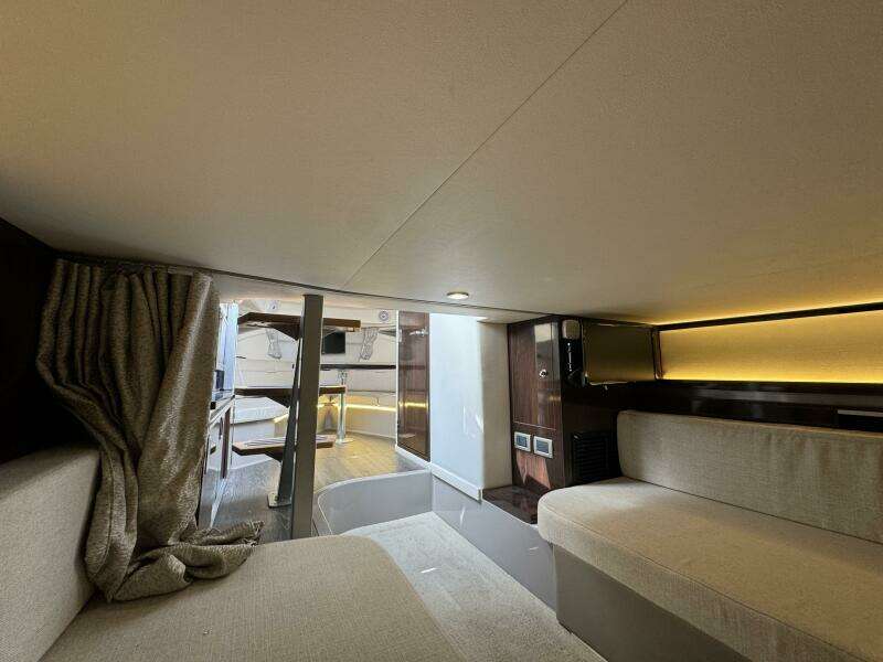 At Times 32ft Sea Ray Yacht For Sale
