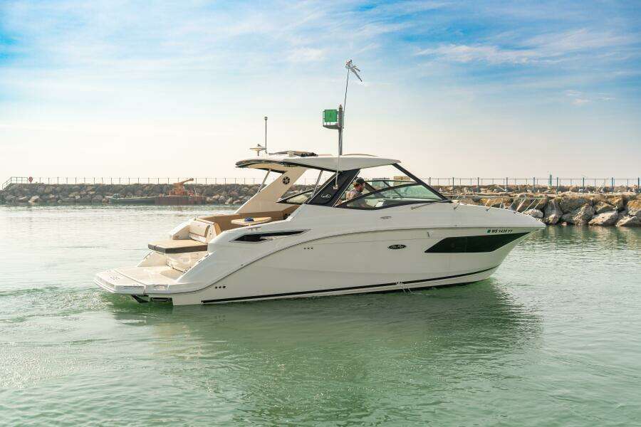 At Times 32ft Sea Ray Yacht For Sale