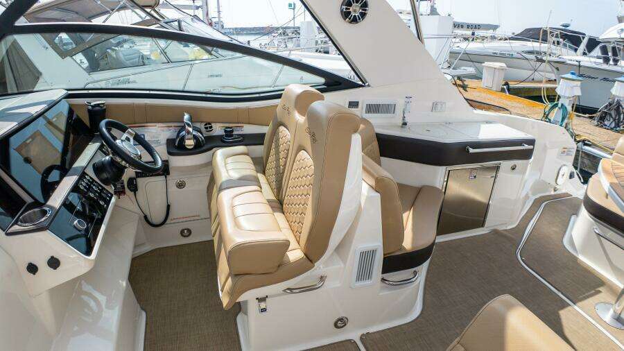 At Times 32ft Sea Ray Yacht For Sale