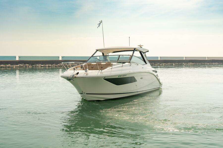 At Times 32ft Sea Ray Yacht For Sale