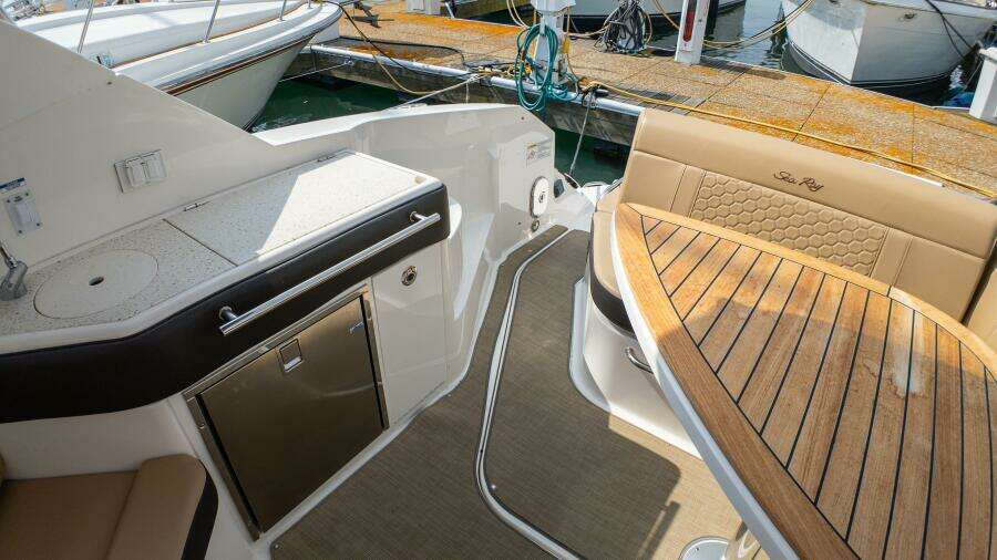 At Times 32ft Sea Ray Yacht For Sale