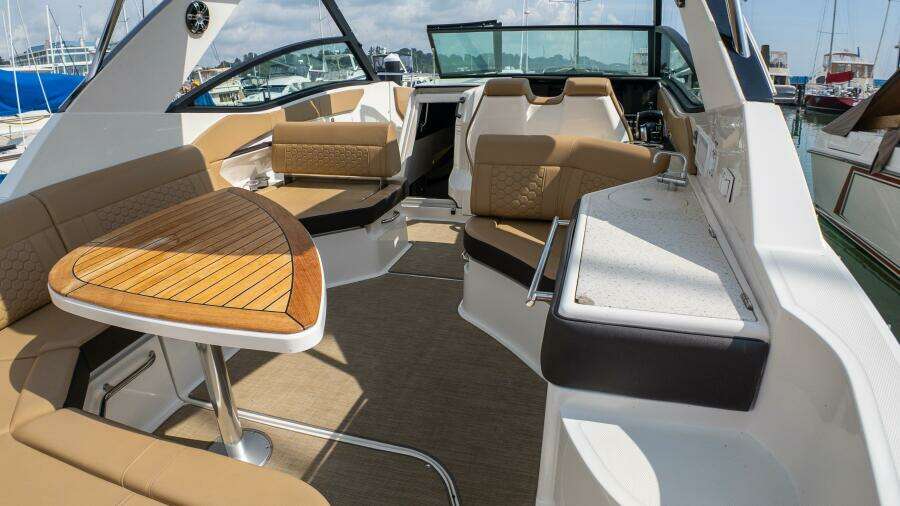 At Times 32ft Sea Ray Yacht For Sale