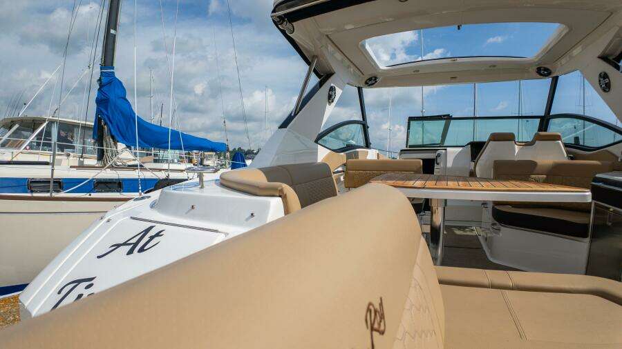 At Times 32ft Sea Ray Yacht For Sale