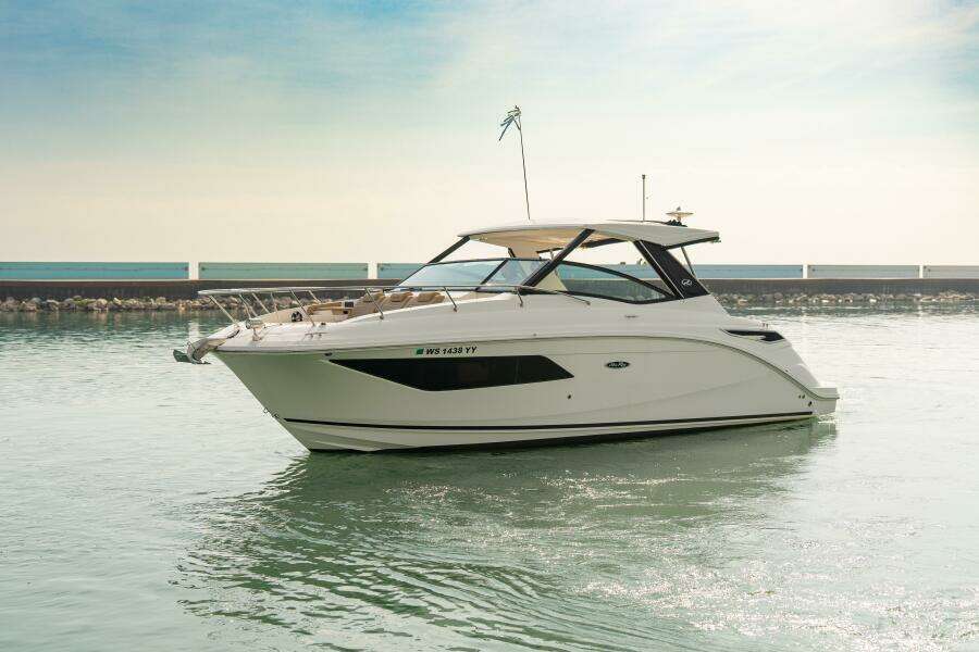 At Times 32ft Sea Ray Yacht For Sale
