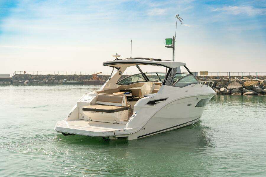 At Times 32ft Sea Ray Yacht For Sale