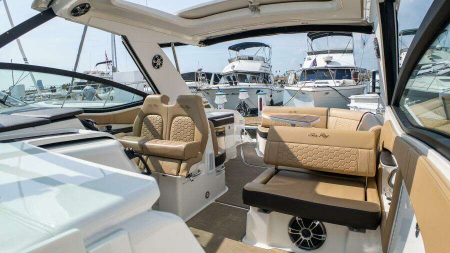 At Times 32ft Sea Ray Yacht For Sale
