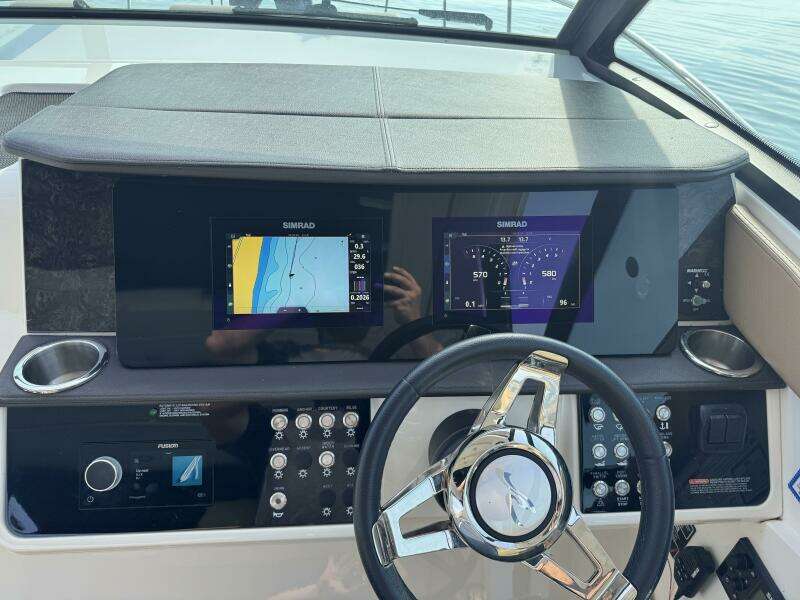 At Times 32ft Sea Ray Yacht For Sale