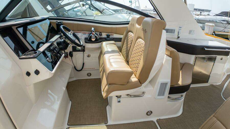 At Times 32ft Sea Ray Yacht For Sale