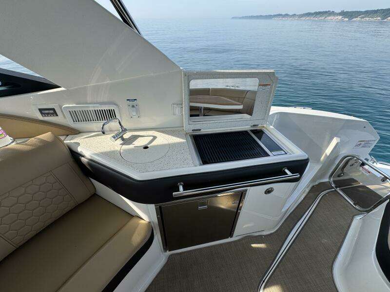 At Times 32ft Sea Ray Yacht For Sale