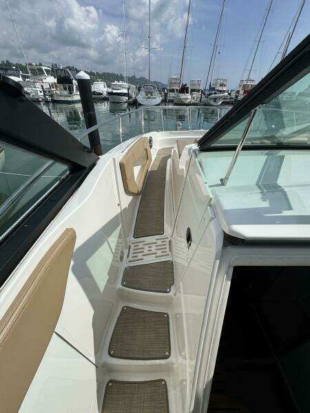 At Times 32ft Sea Ray Yacht For Sale