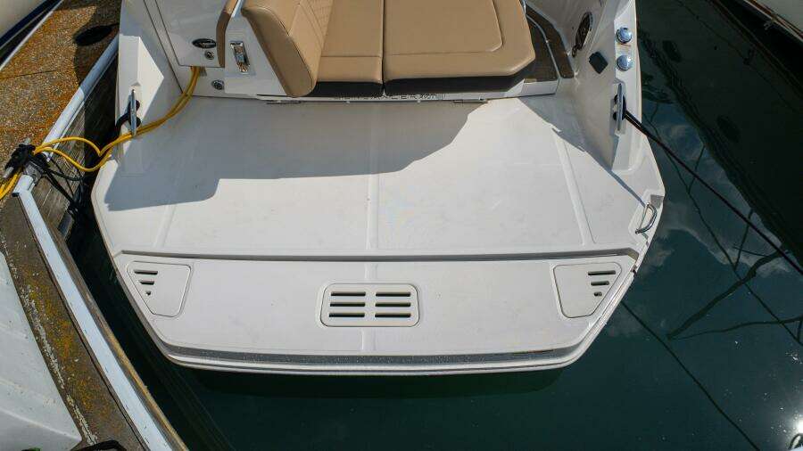 At Times 32ft Sea Ray Yacht For Sale