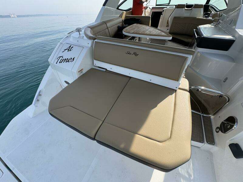 At Times 32ft Sea Ray Yacht For Sale