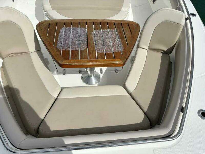 42ft Boston Whaler Yacht For Sale