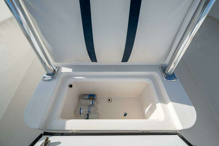 POLISEAS 31ft Bahama Yacht For Sale
