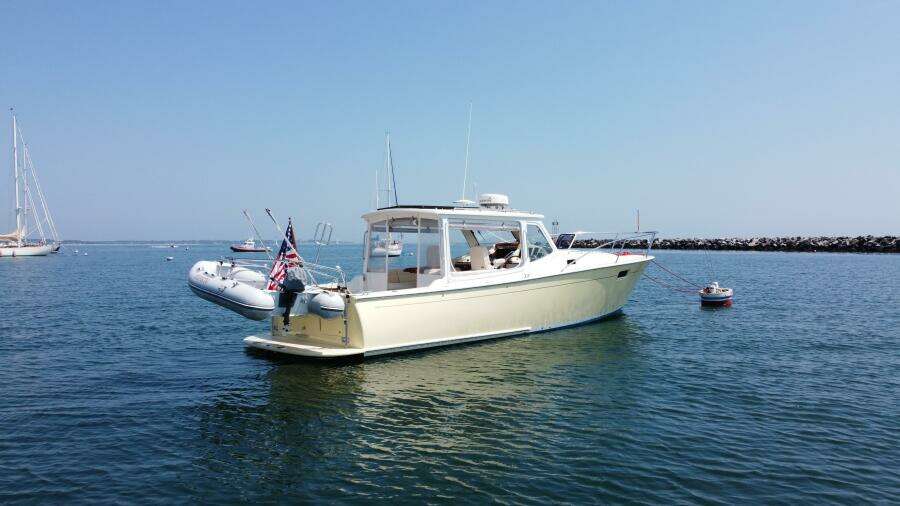 PERFECTO 34ft MJM Yacht For Sale