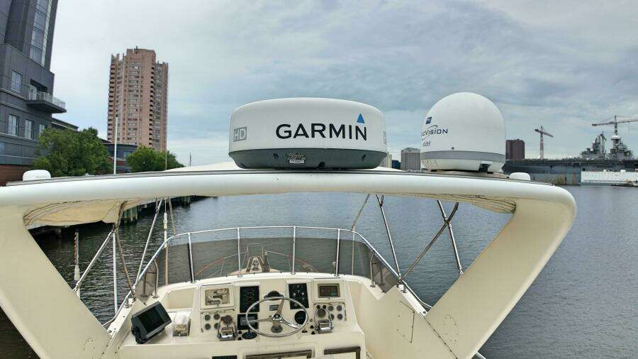 Hooch 53ft Hatteras Yacht For Sale
