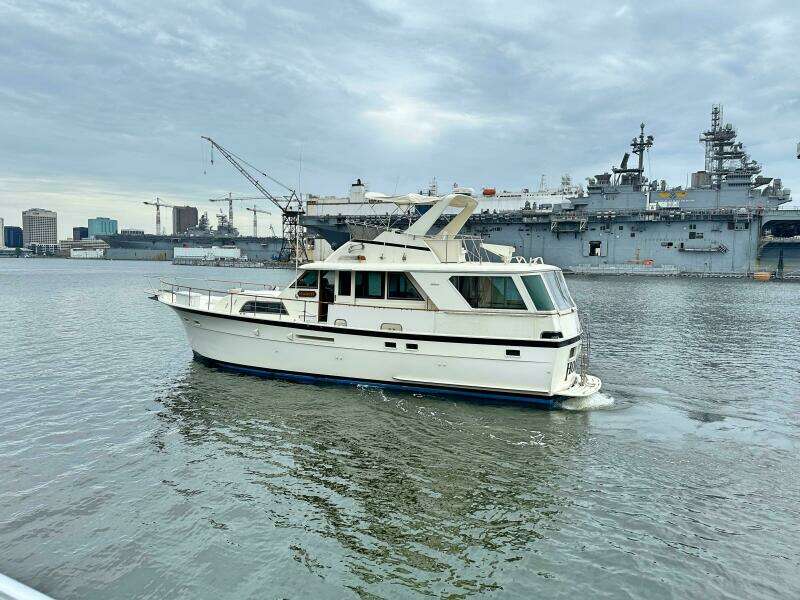Hooch 53ft Hatteras Yacht For Sale