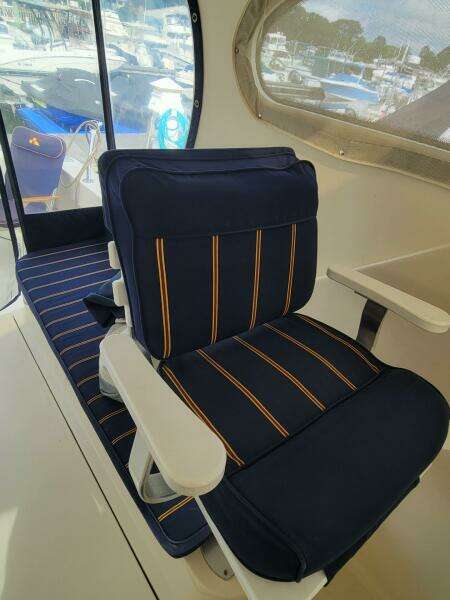 30ft Mainship Yacht For Sale