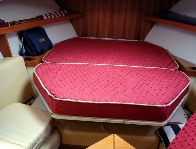 2004 Mainship