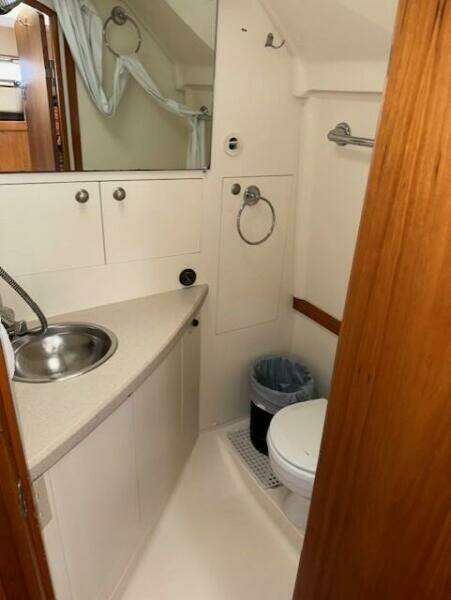 2004 Mainship 