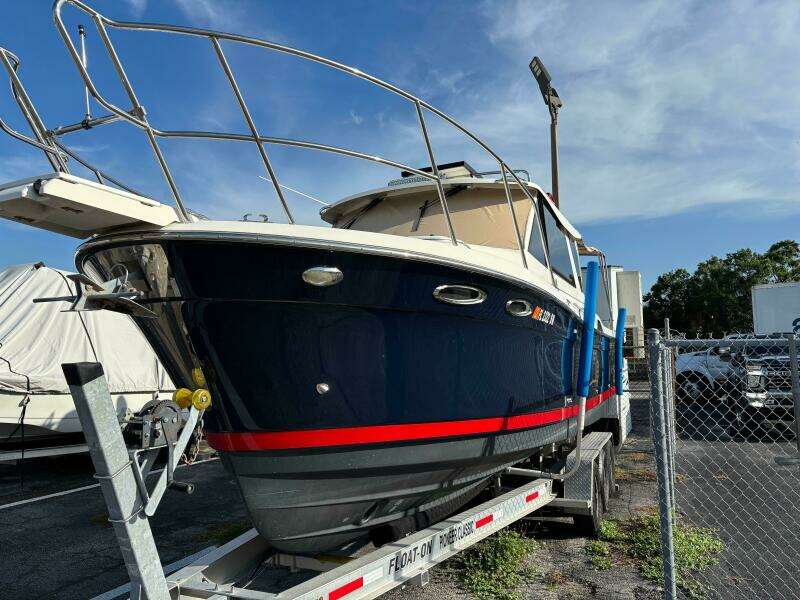 Y Knot 28ft Cutwater Yacht For Sale